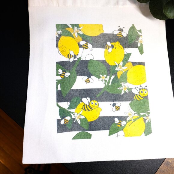 Handmade Lemon and Bees Canvas Tote Bag, carry, grocery, books - Picture 2 of 2
